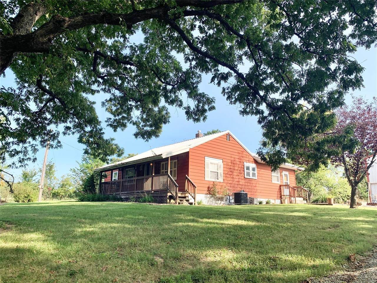 10807 Avon Road - Photo 1