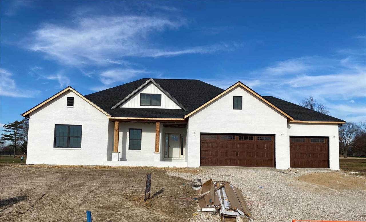 3729 Golf View Circle - Photo 1