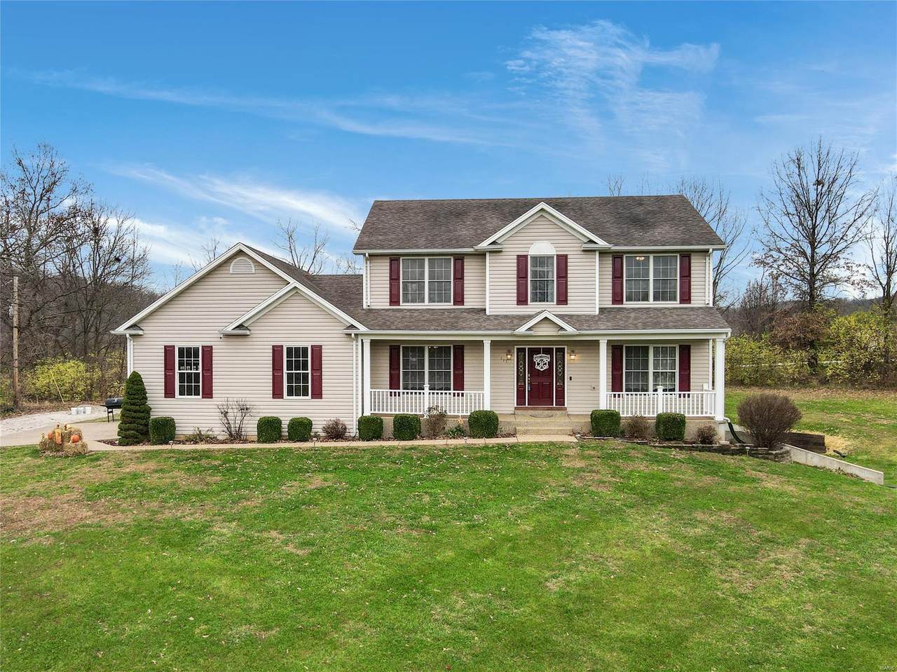 111 Breezy Hill Drive - Photo 1