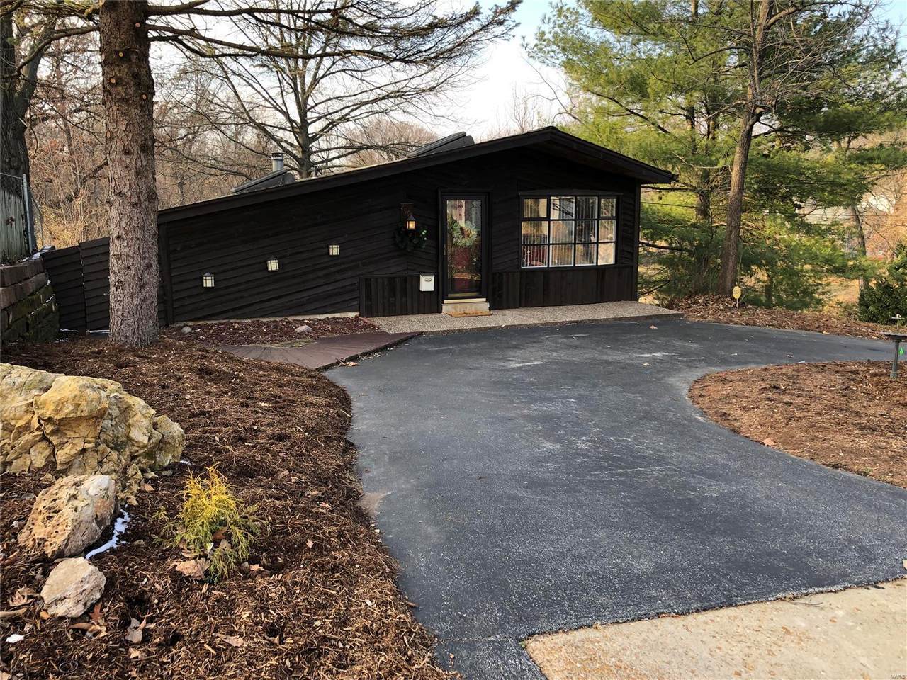 2995 Walton Road - Photo 1
