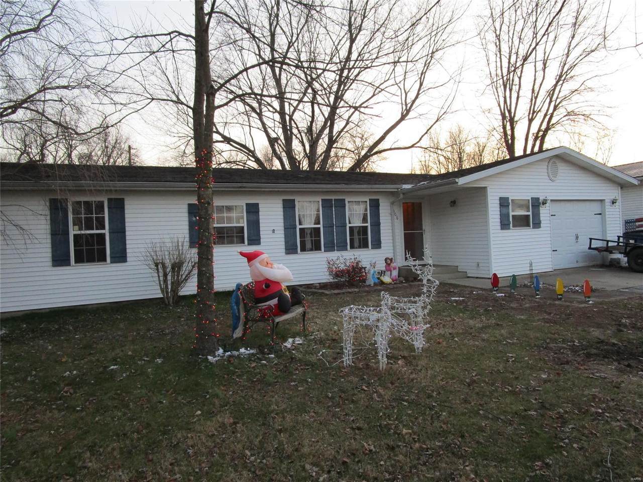 306 Edna - Photo 1
