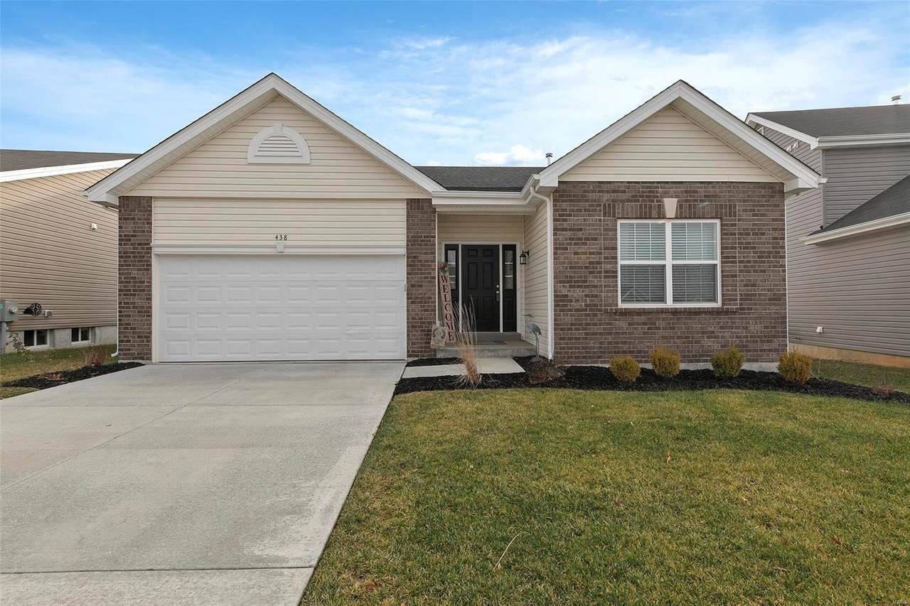 438 Dusty Brook Drive - Photo 1