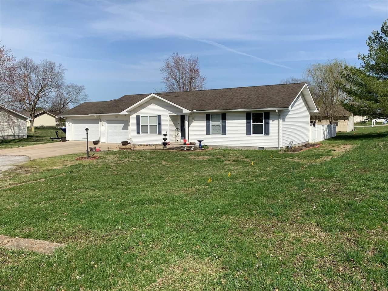 1 Meadowbrook - Photo 1