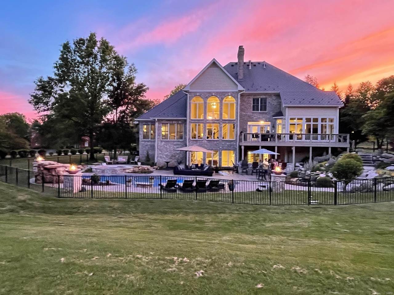 115 Club Creek - Photo 1