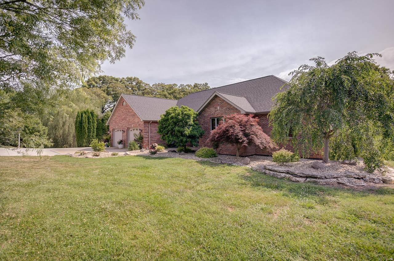 8242 Prairie Lake Drive - Photo 1