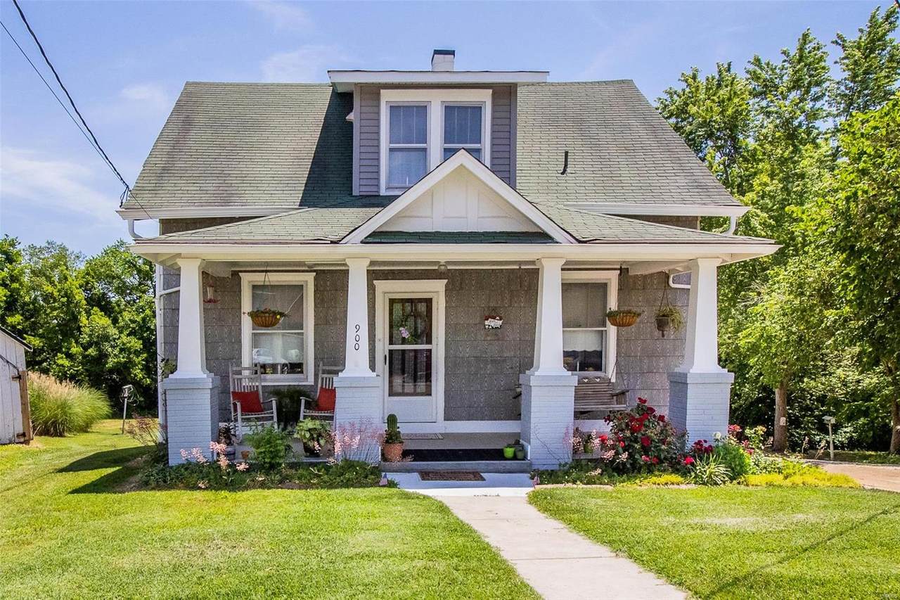 900 Miller Street - Photo 1