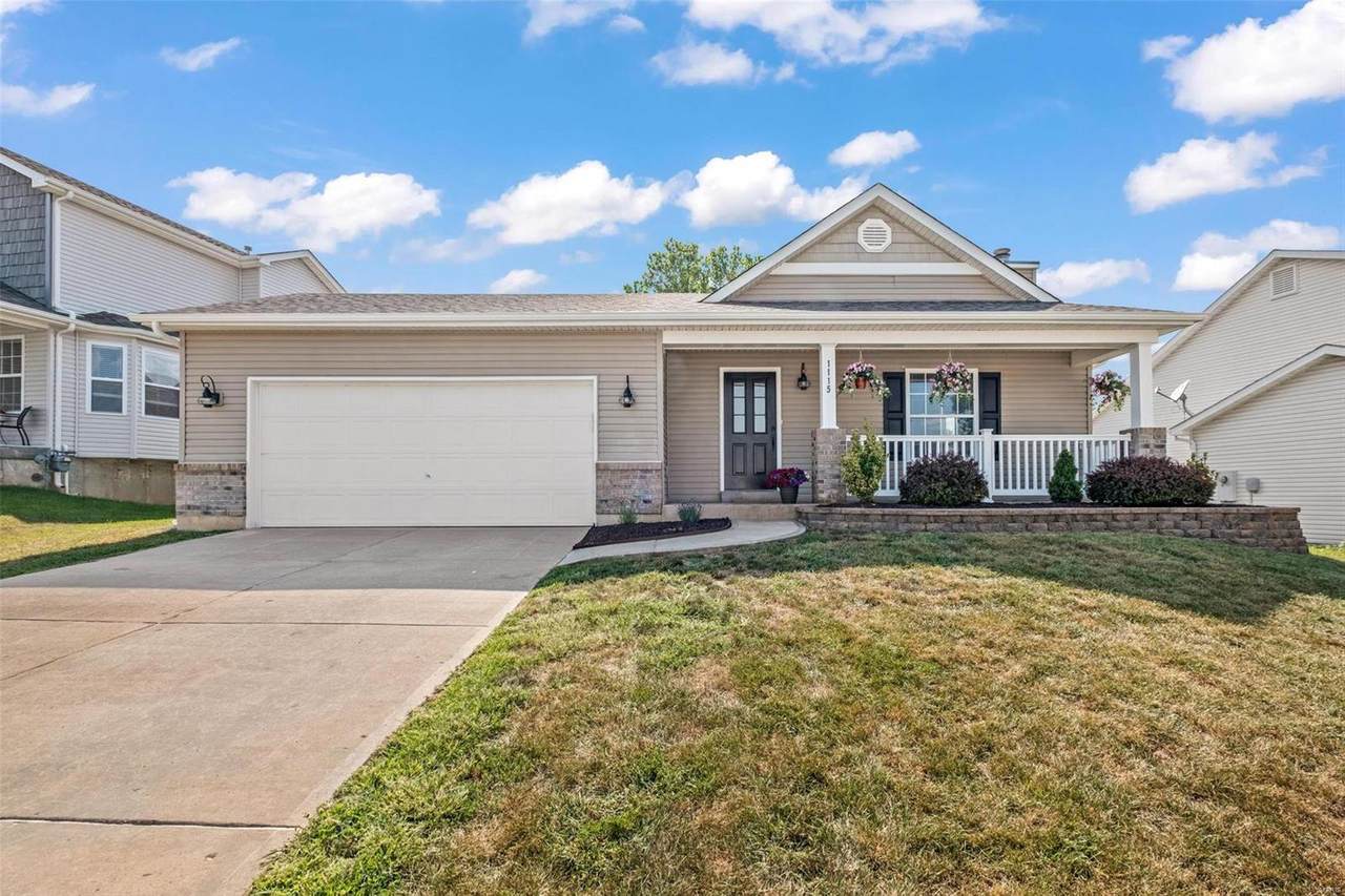 1115 Jaxson Drive - Photo 1