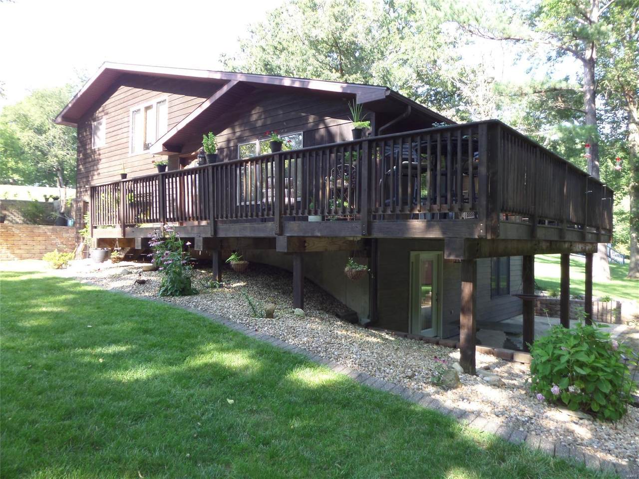 2149 Hill Crest Drive - Photo 1