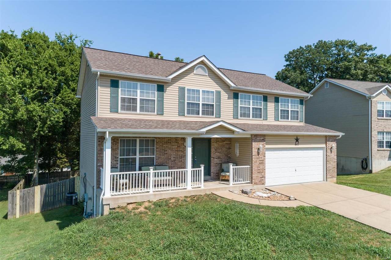 847 Riverview Dr. - Photo 1