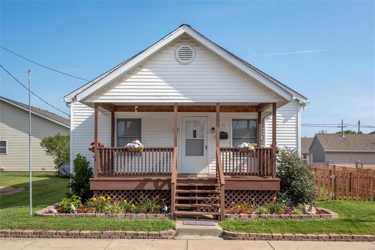 111 Madison Street - Photo 1