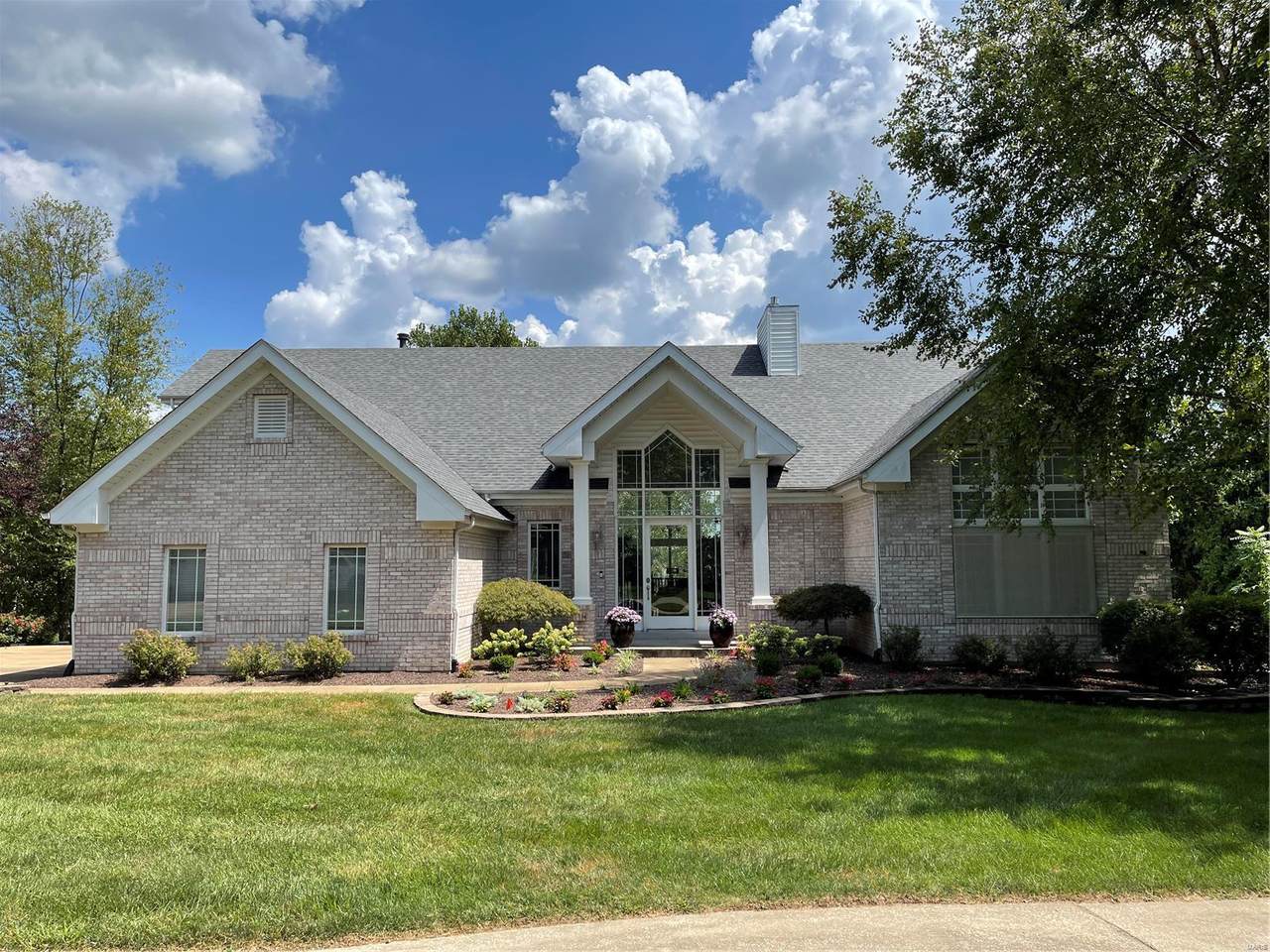 1100 Windridge Estates Ln - Photo 1