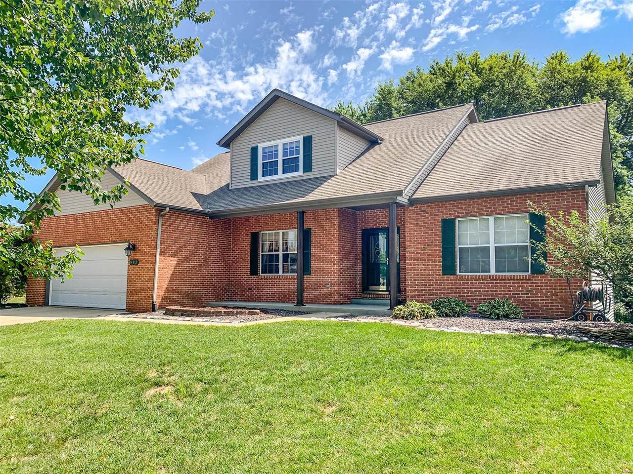 983 Millikin - Photo 1