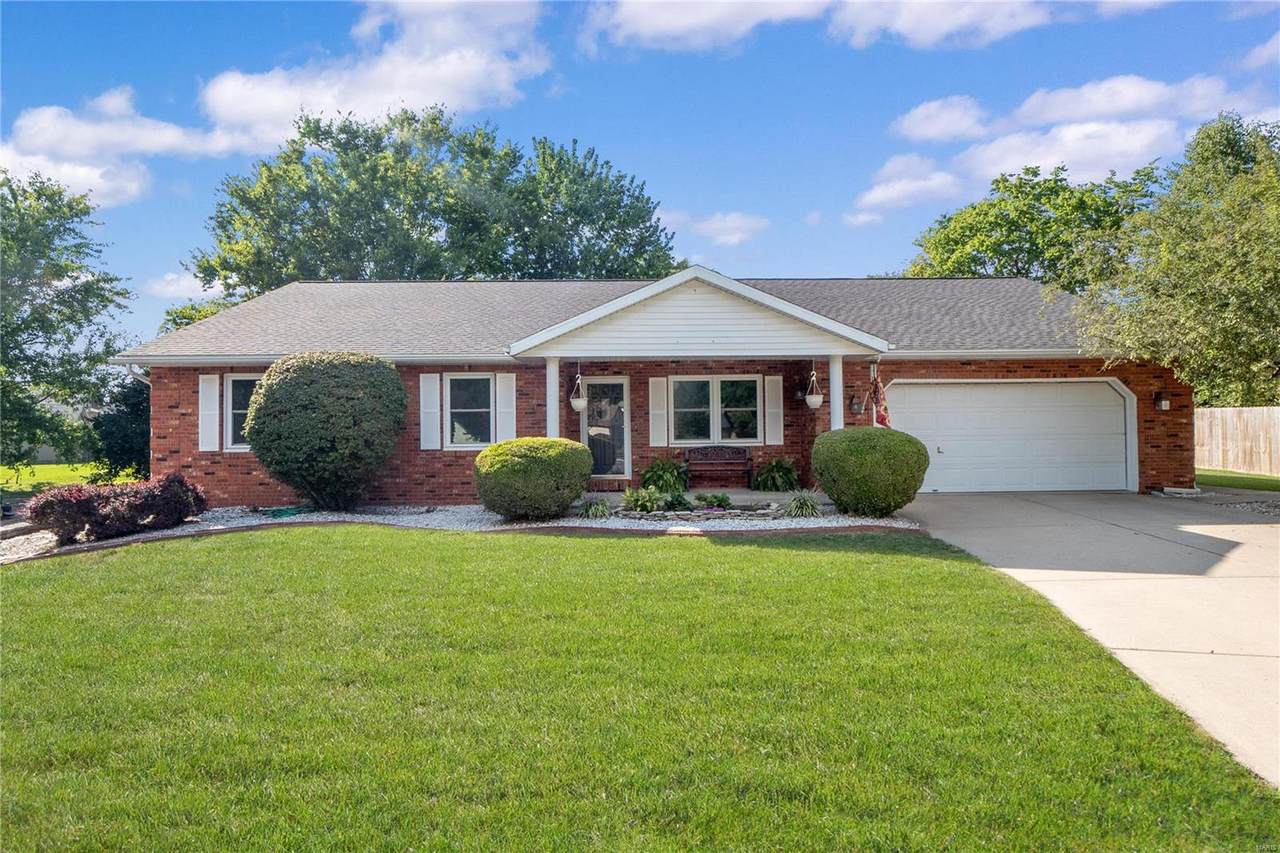 124 Huntwood Court - Photo 1