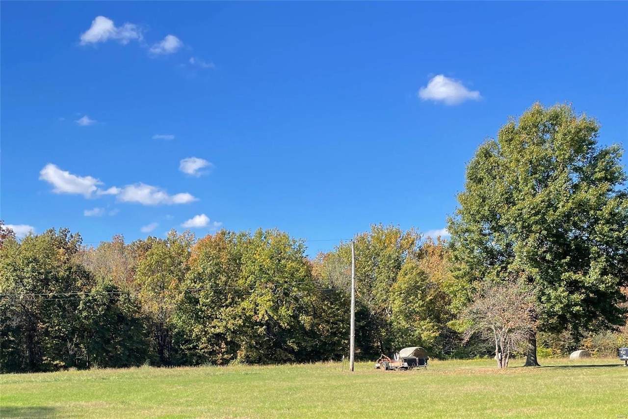 363 Lincoln Drive - Photo 1
