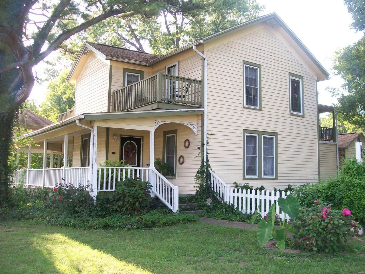 305 Frisco Street - Photo 1