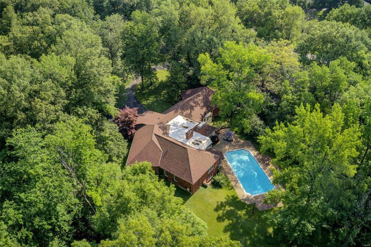 10 Upper Barnes Road - Photo 1
