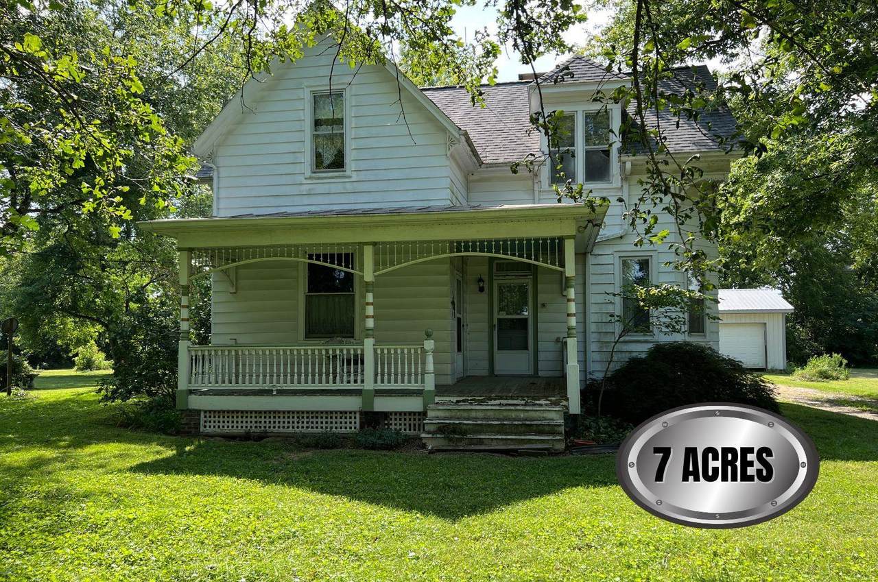 250 Ross Lane - Photo 1