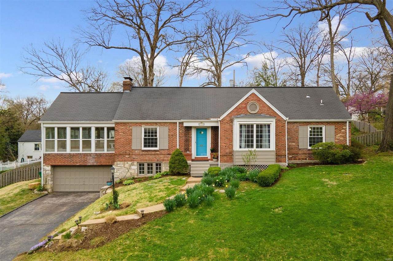 1545 Forest View Drive - Photo 1