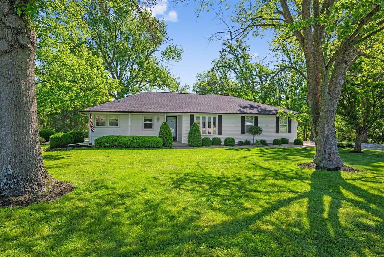 2446 Old Highway 79 - Photo 1