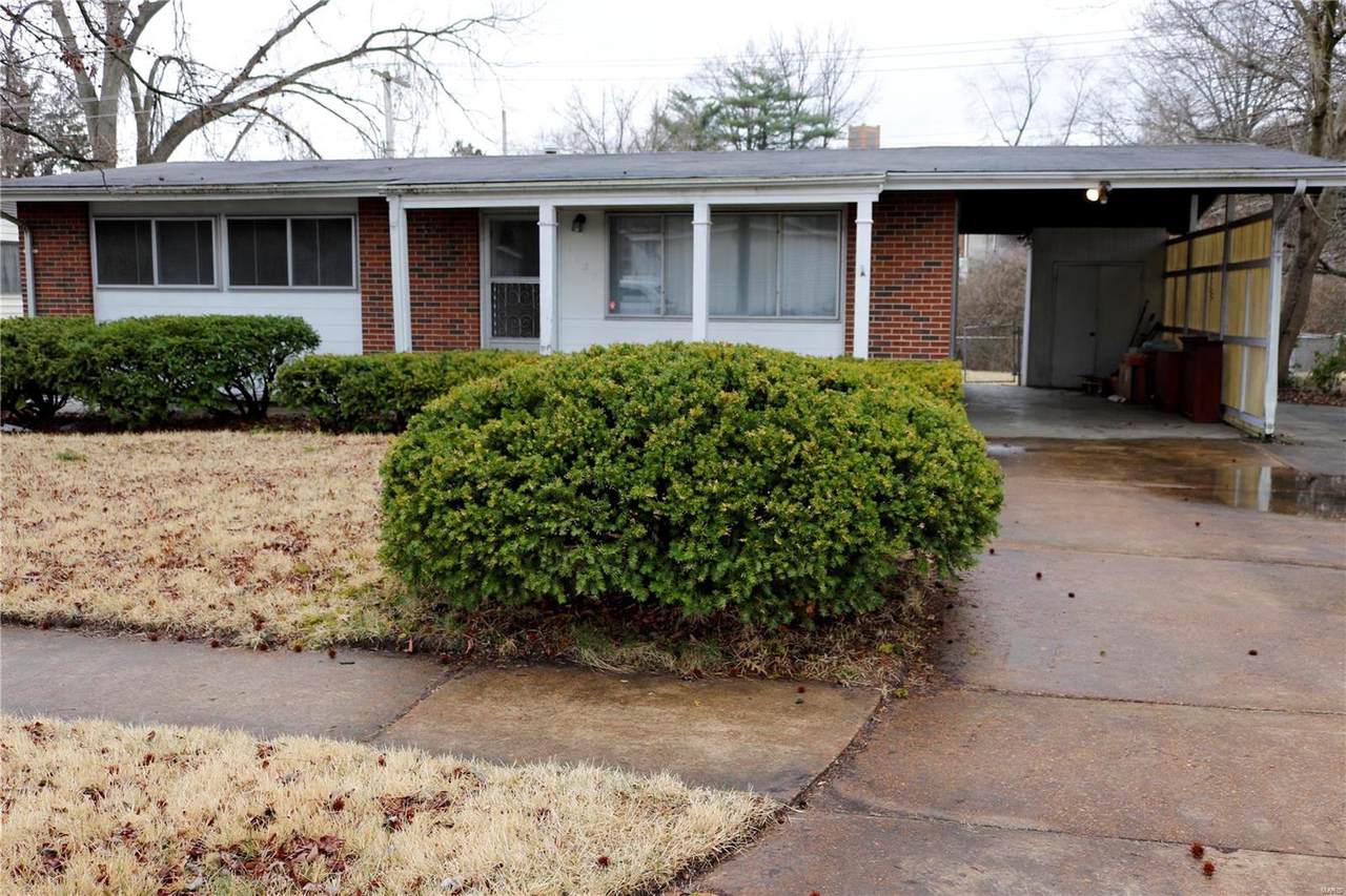 1522 Champlin - Photo 1