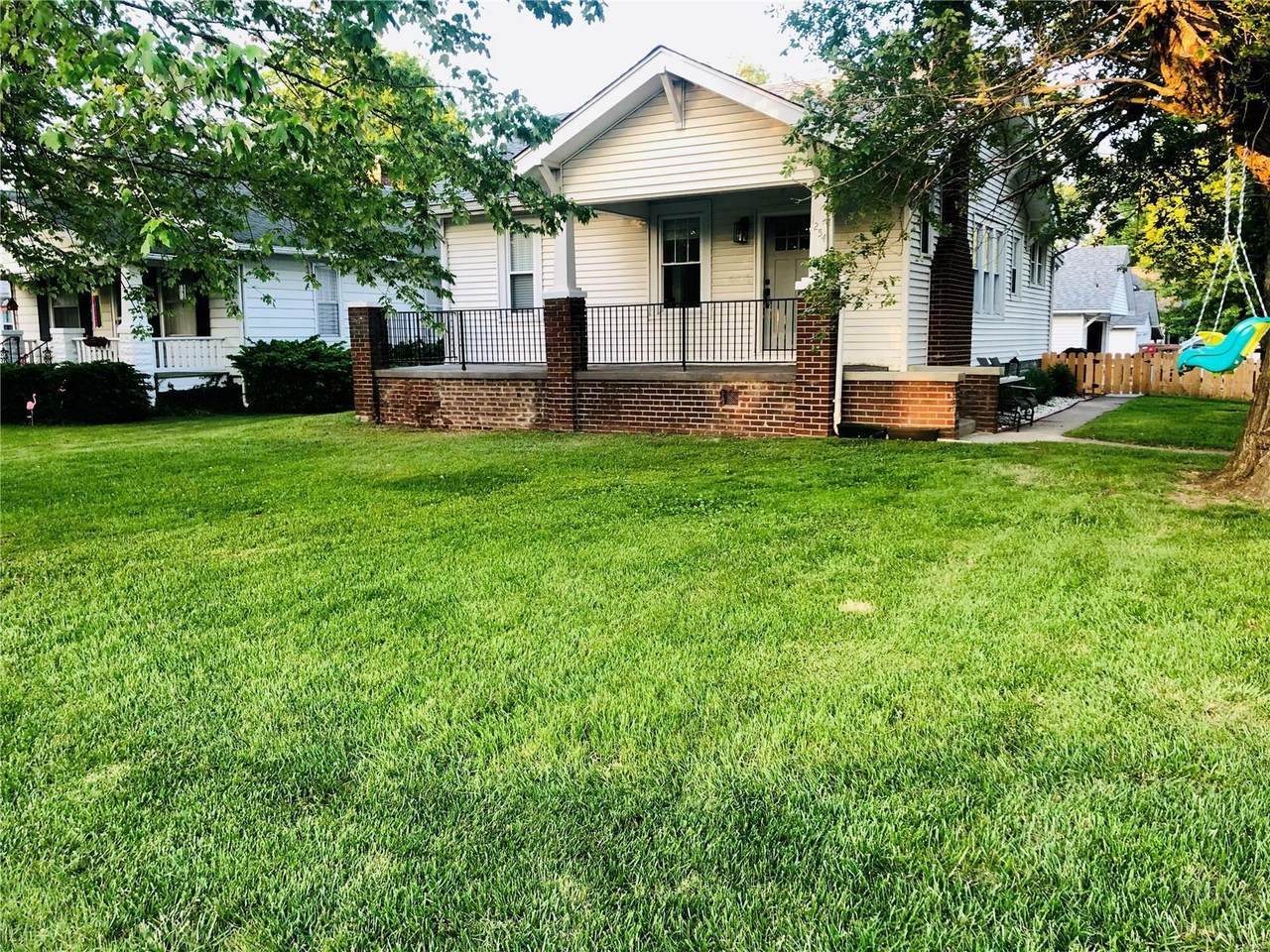 1254 Lindenwood Avenue - Photo 1