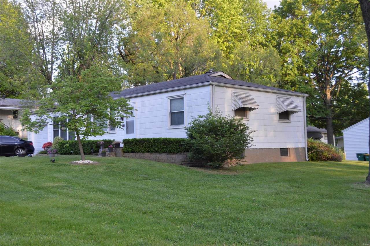 708 Science Hill Drive - Photo 1