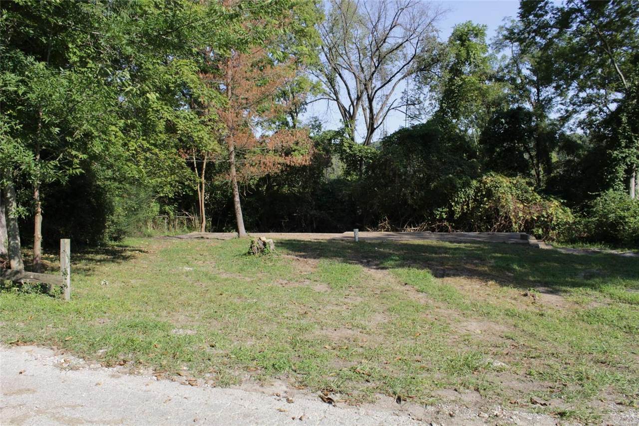 150 Flint Drive - Photo 1