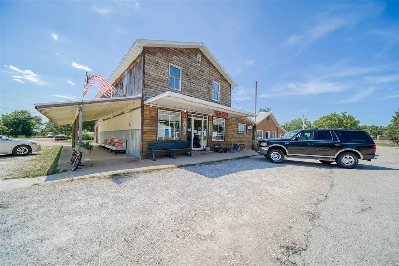 491 Broadway Street - Photo 1