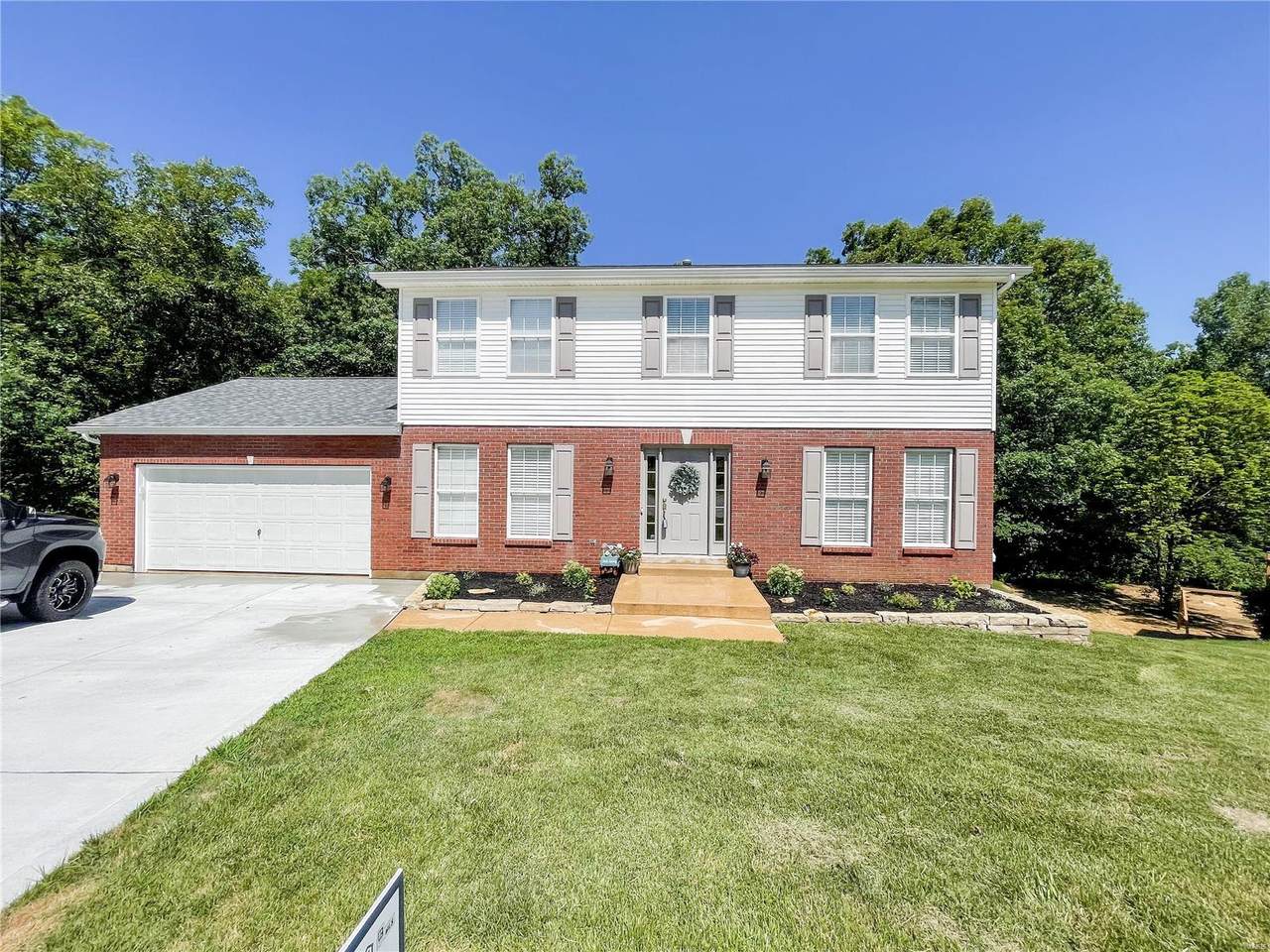1953 Woodland Court - Photo 1