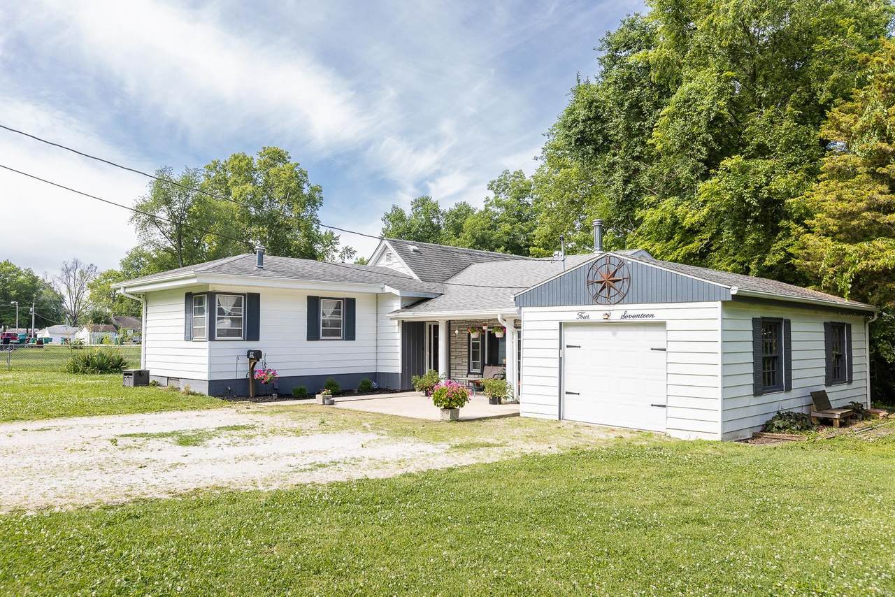 417 John Street - Photo 1
