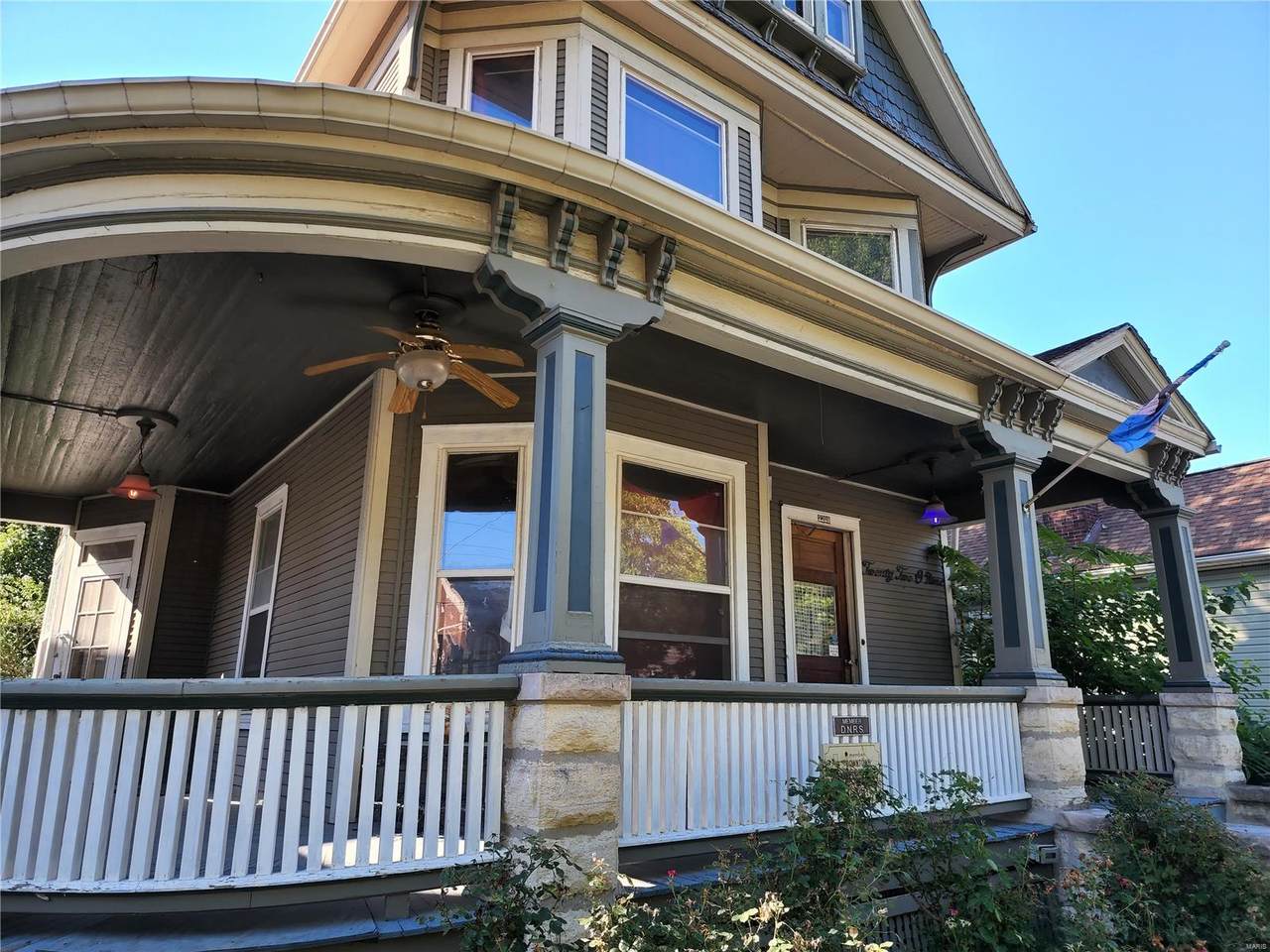 2209 Delmar Avenue - Photo 1