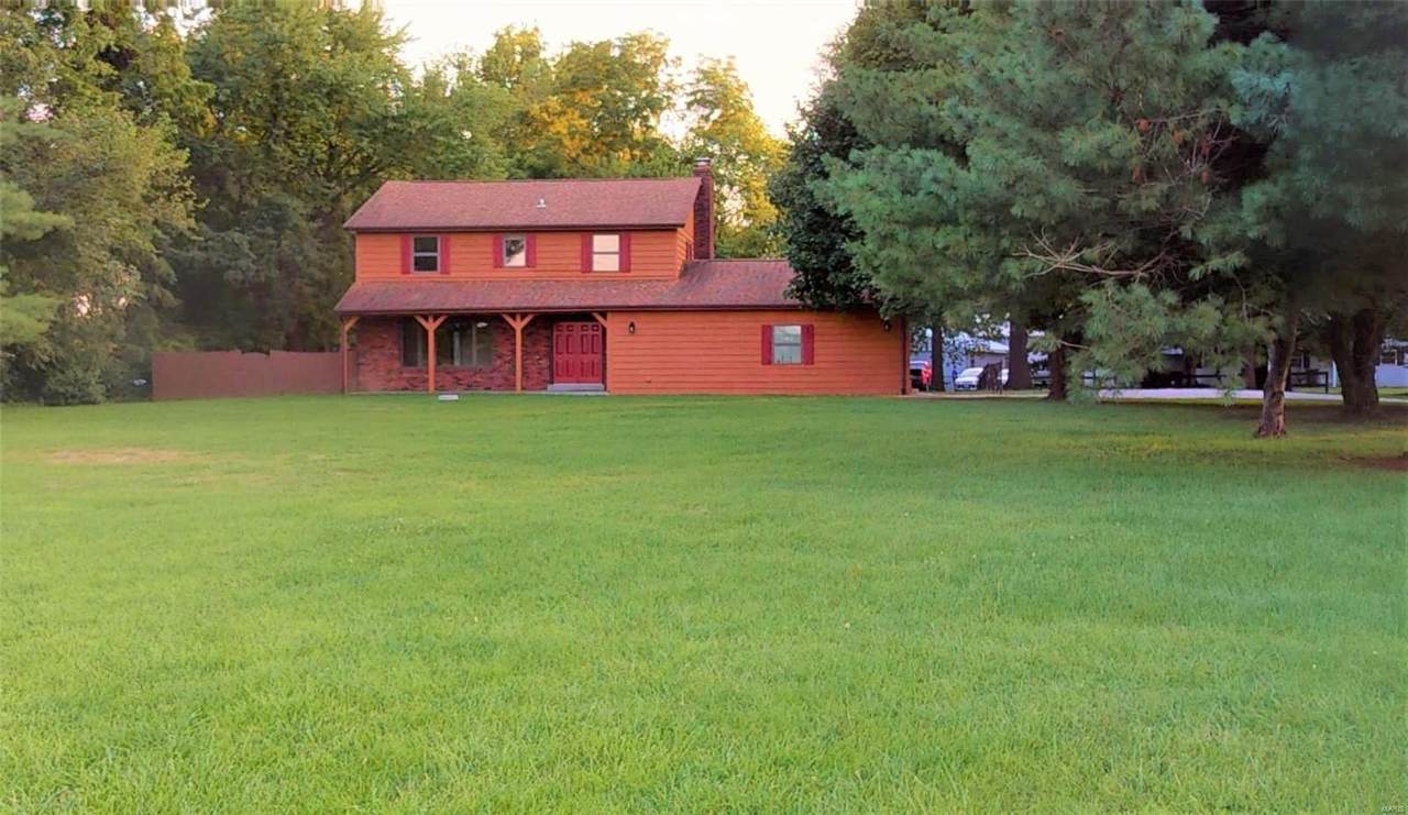 1181 Old Vincennes Trail - Photo 1