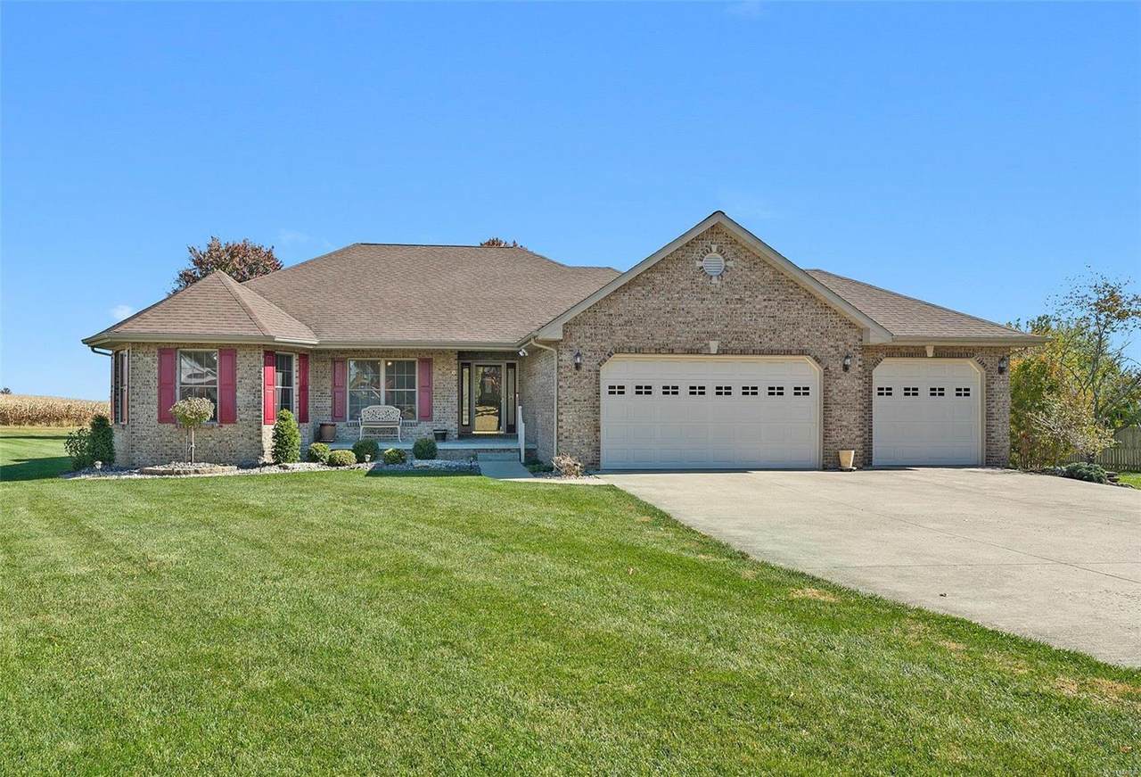 45 Westview Drive - Photo 1