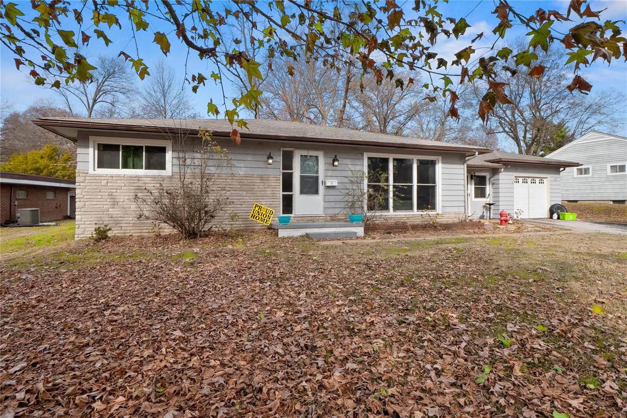 5 Alhambra Court - Photo 1