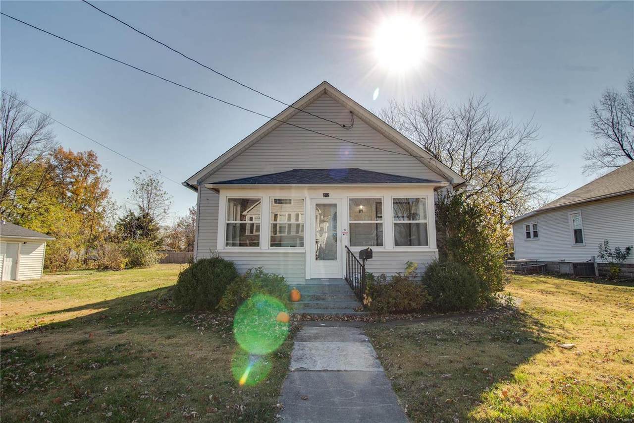 212 Goodrich Street - Photo 1