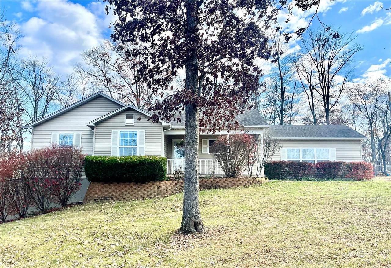 1022 Shadebrook - Photo 1