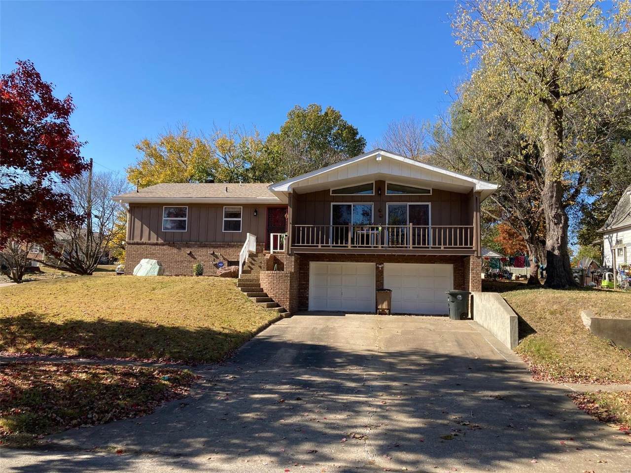 229 West End Boulevard - Photo 1