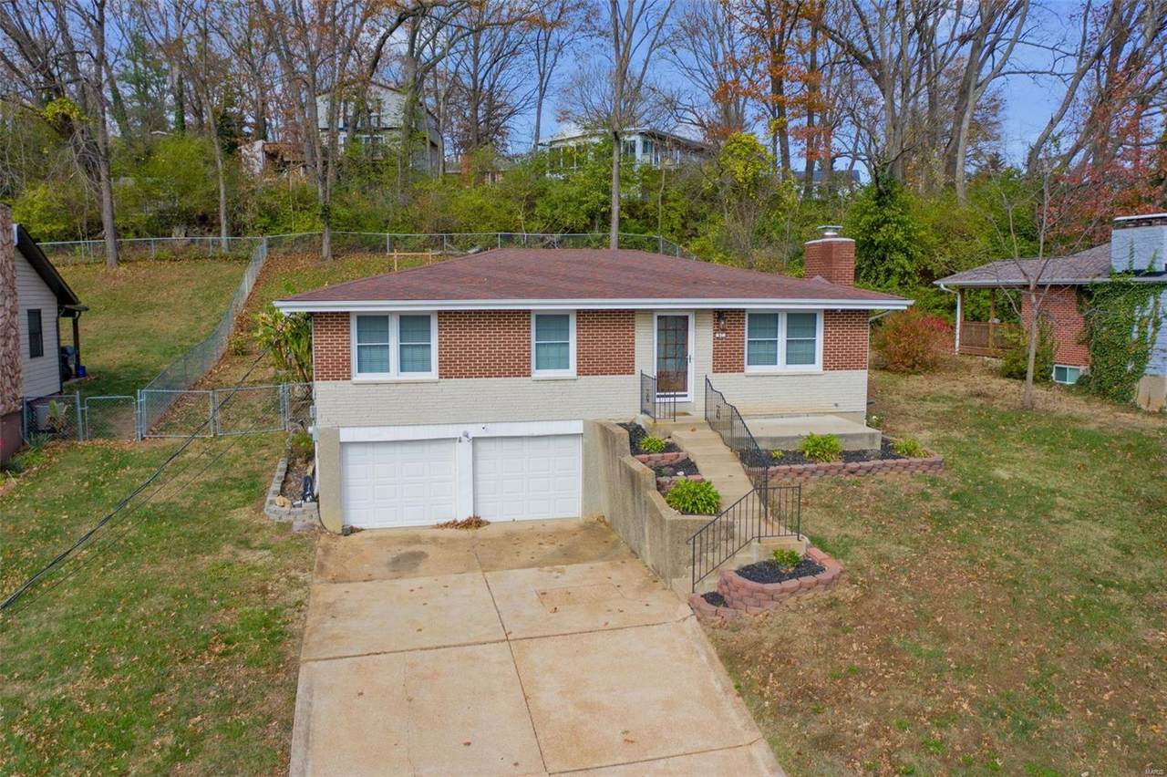 67 Lakewood Drive - Photo 1