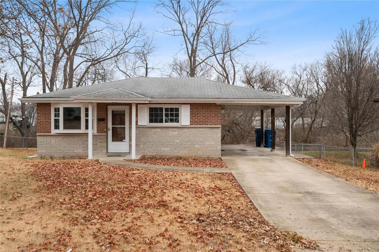 823 Mark Sharon Court - Photo 1