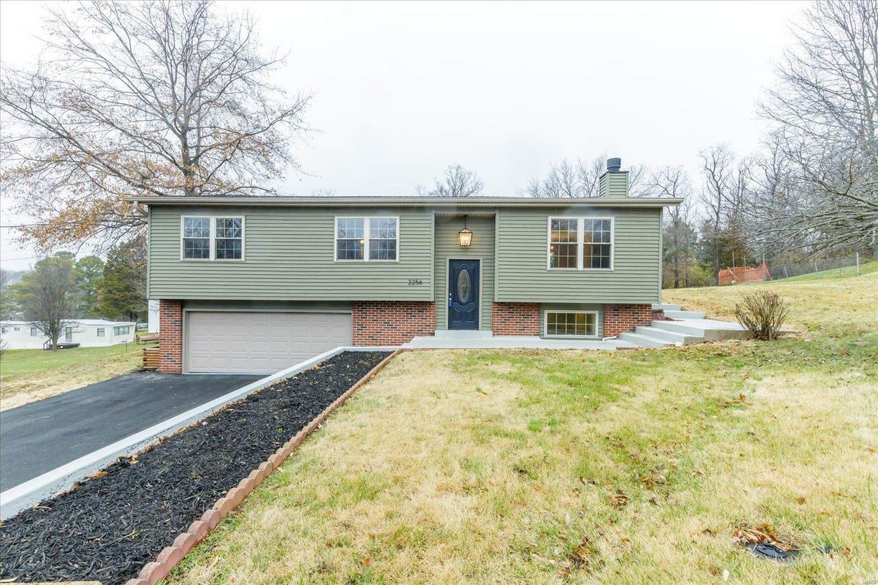 2256 Grant Drive - Photo 1