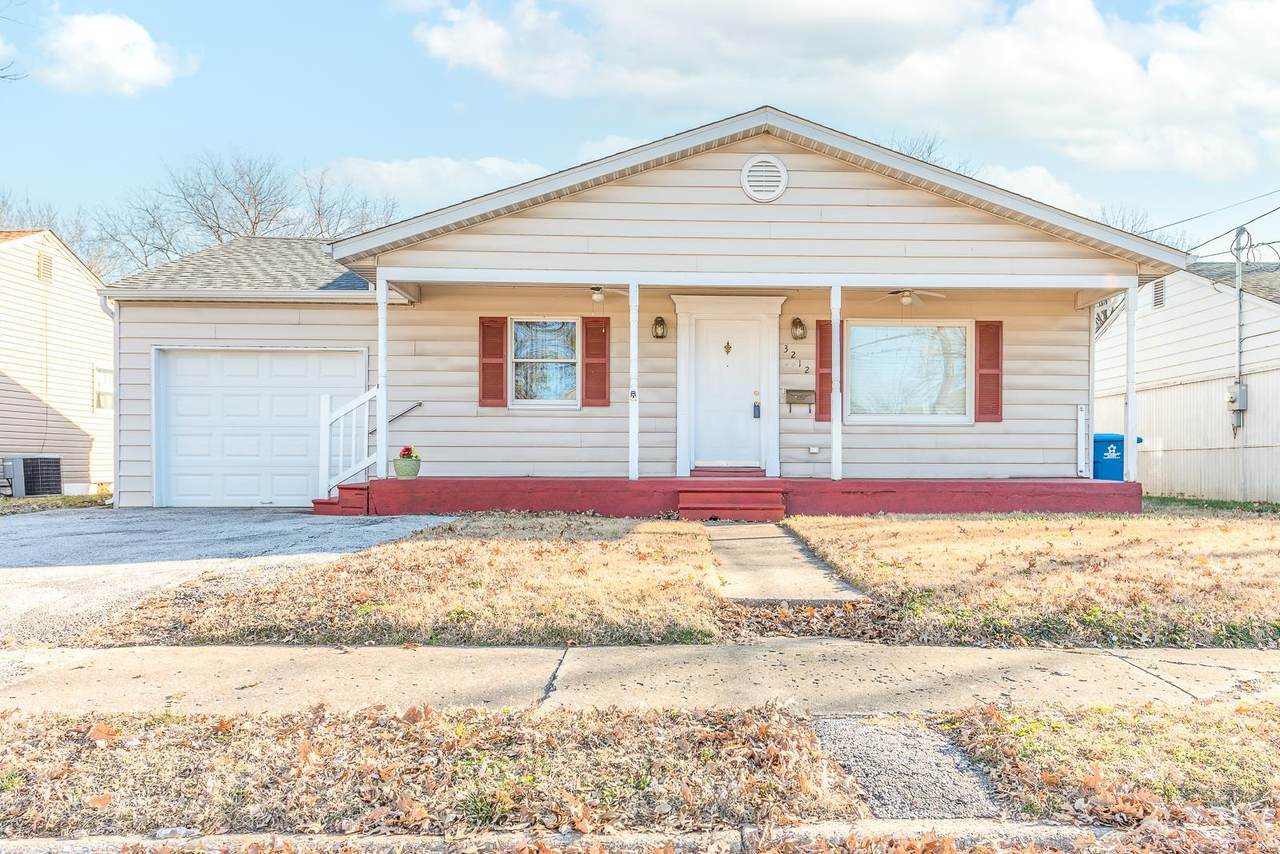 3212 Wayne - Photo 1