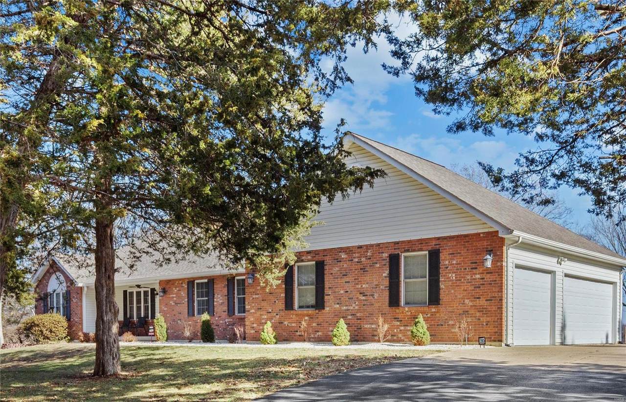 27724 Pinecrest Drive - Photo 1