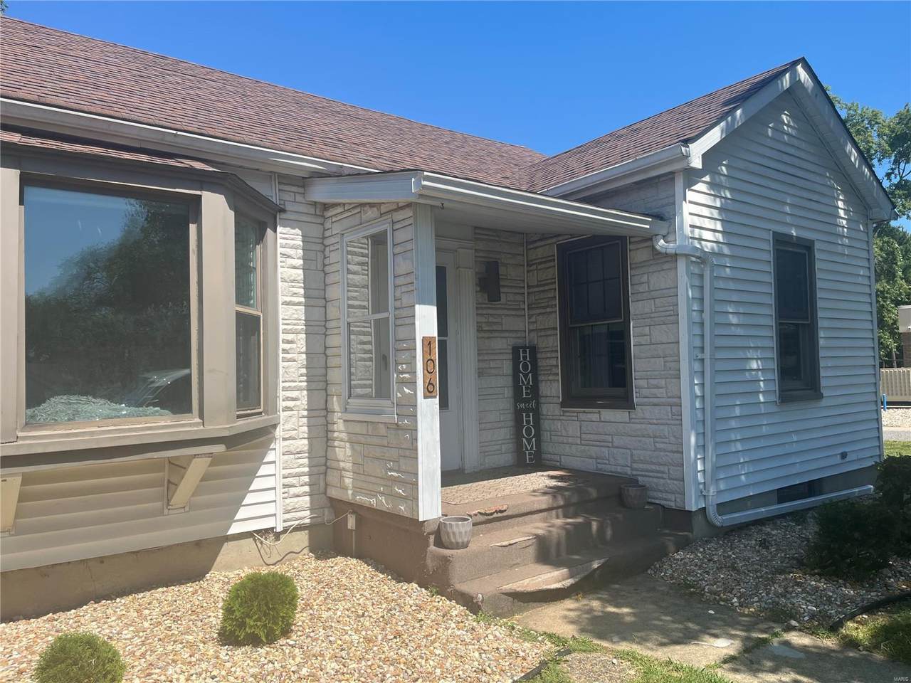 106 4th Street - Photo 1