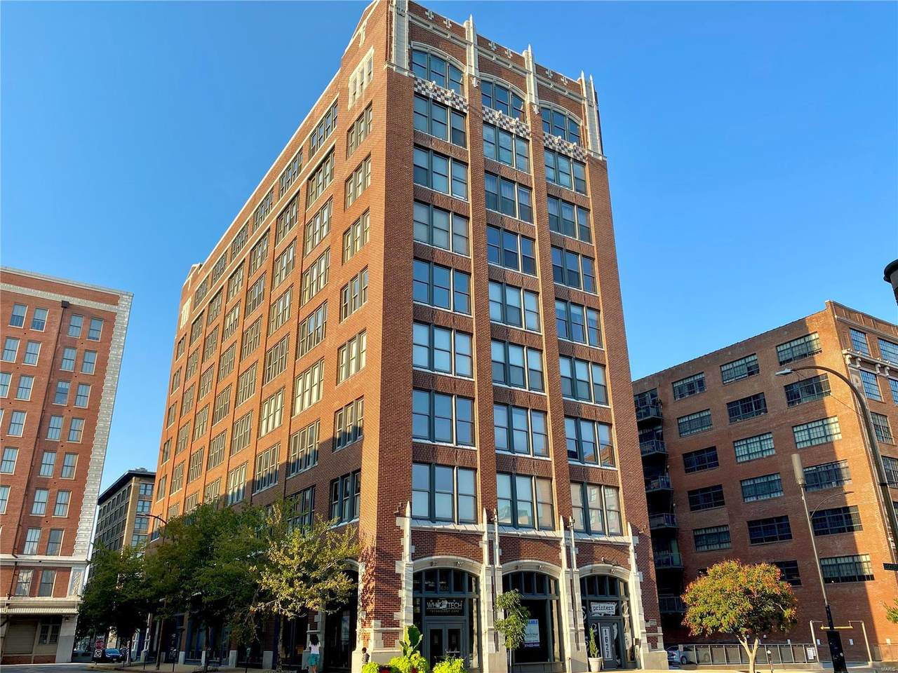 1627 Locust Street - Photo 1