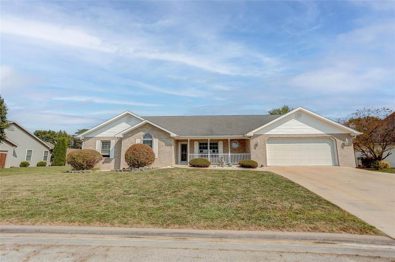 3507 Castelli Drive - Photo 1