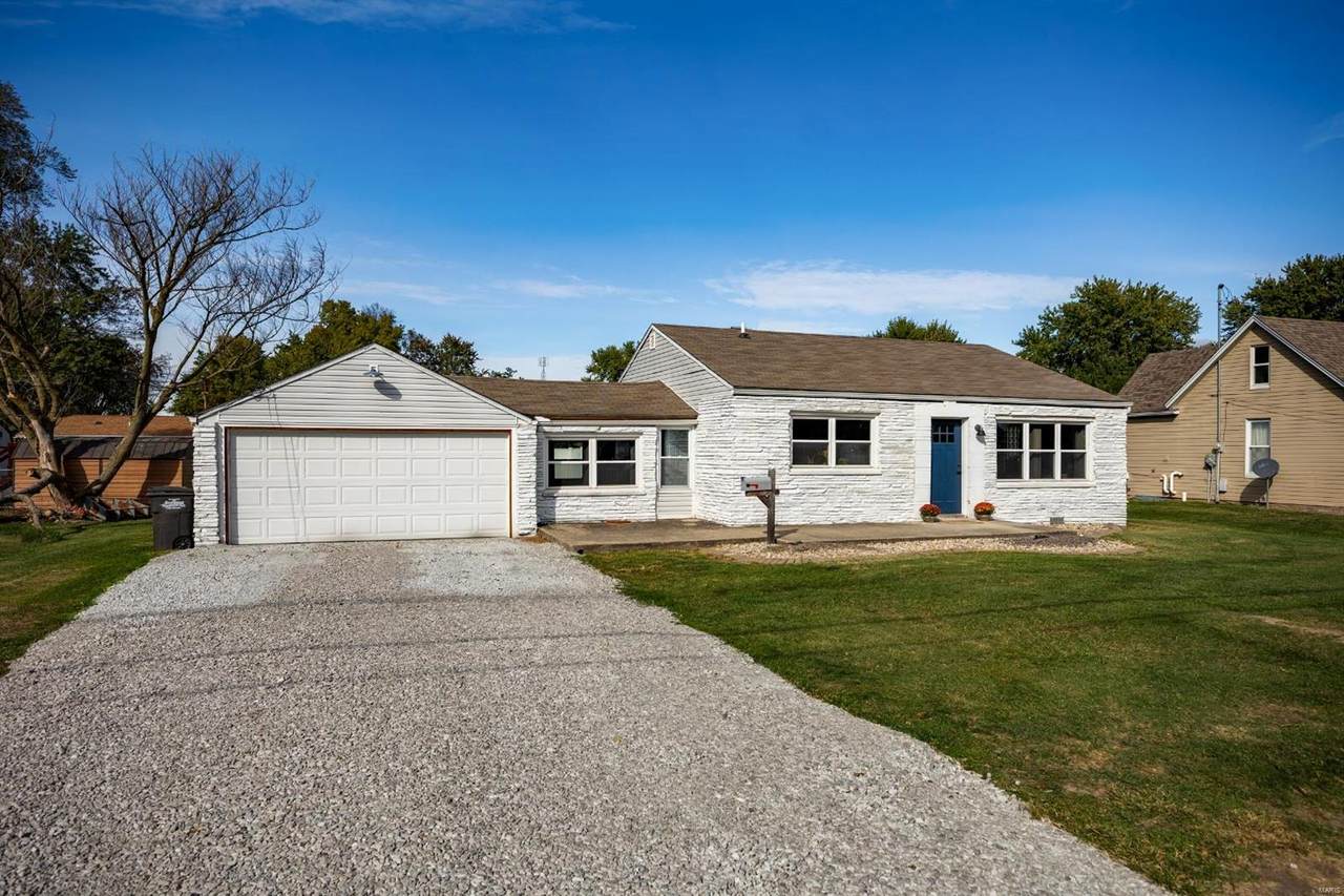 633 Leonard - Photo 1