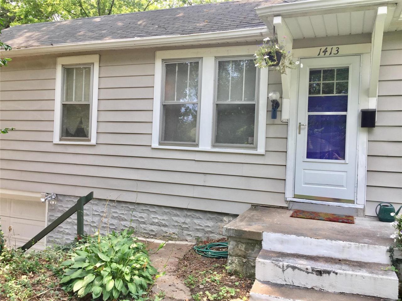 1413 Wells Avenue - Photo 1
