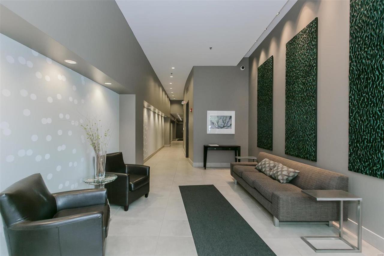 9 Euclid Ave - Photo 1