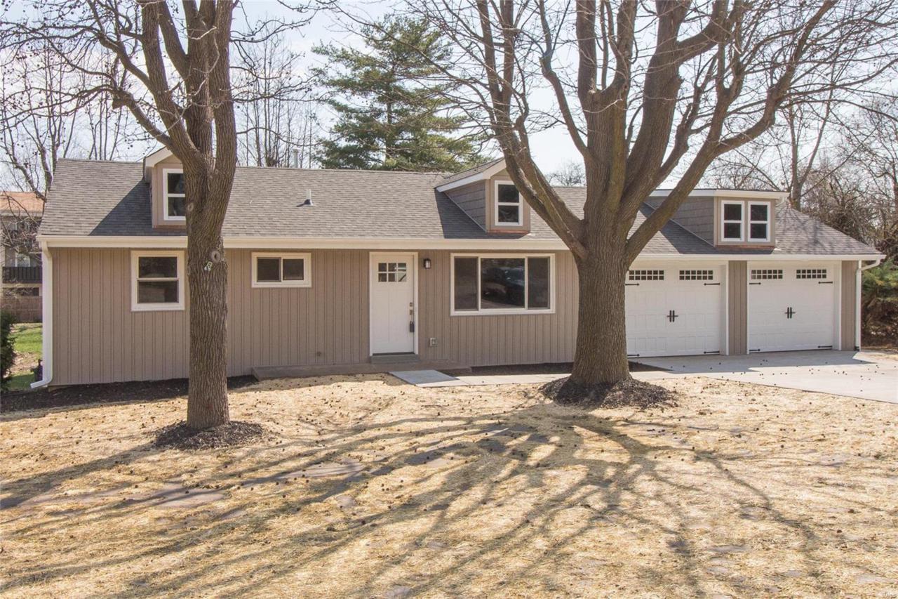 204 Hillsdale Drive - Photo 1