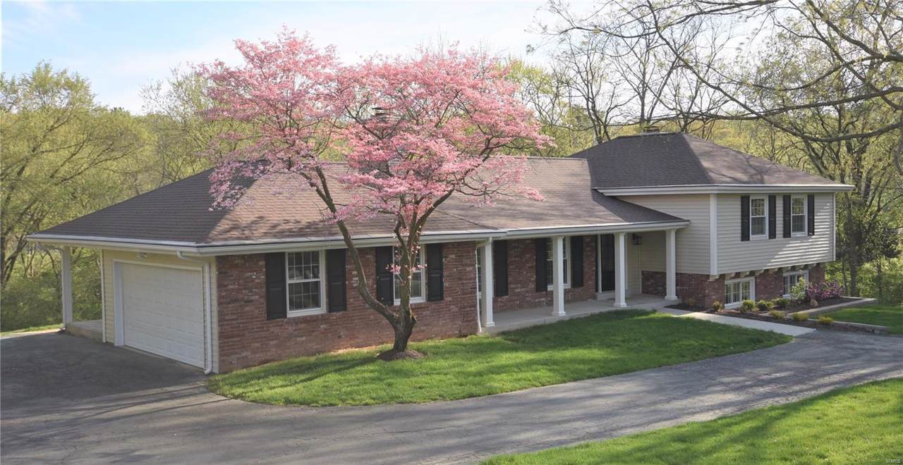 515 High Meadow - Photo 1